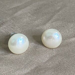 Vintage Cream Pearl Earrings